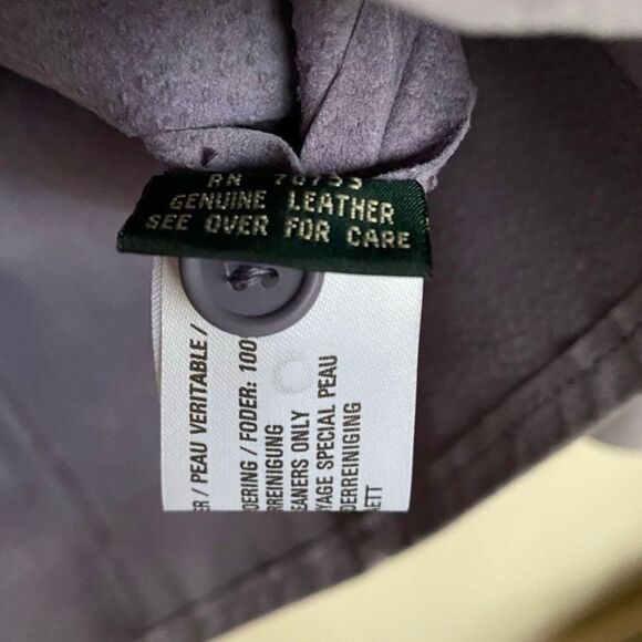 Bushwacker Purple Leather Button Down Blouse Women’s Size L - Picture 4 of 4